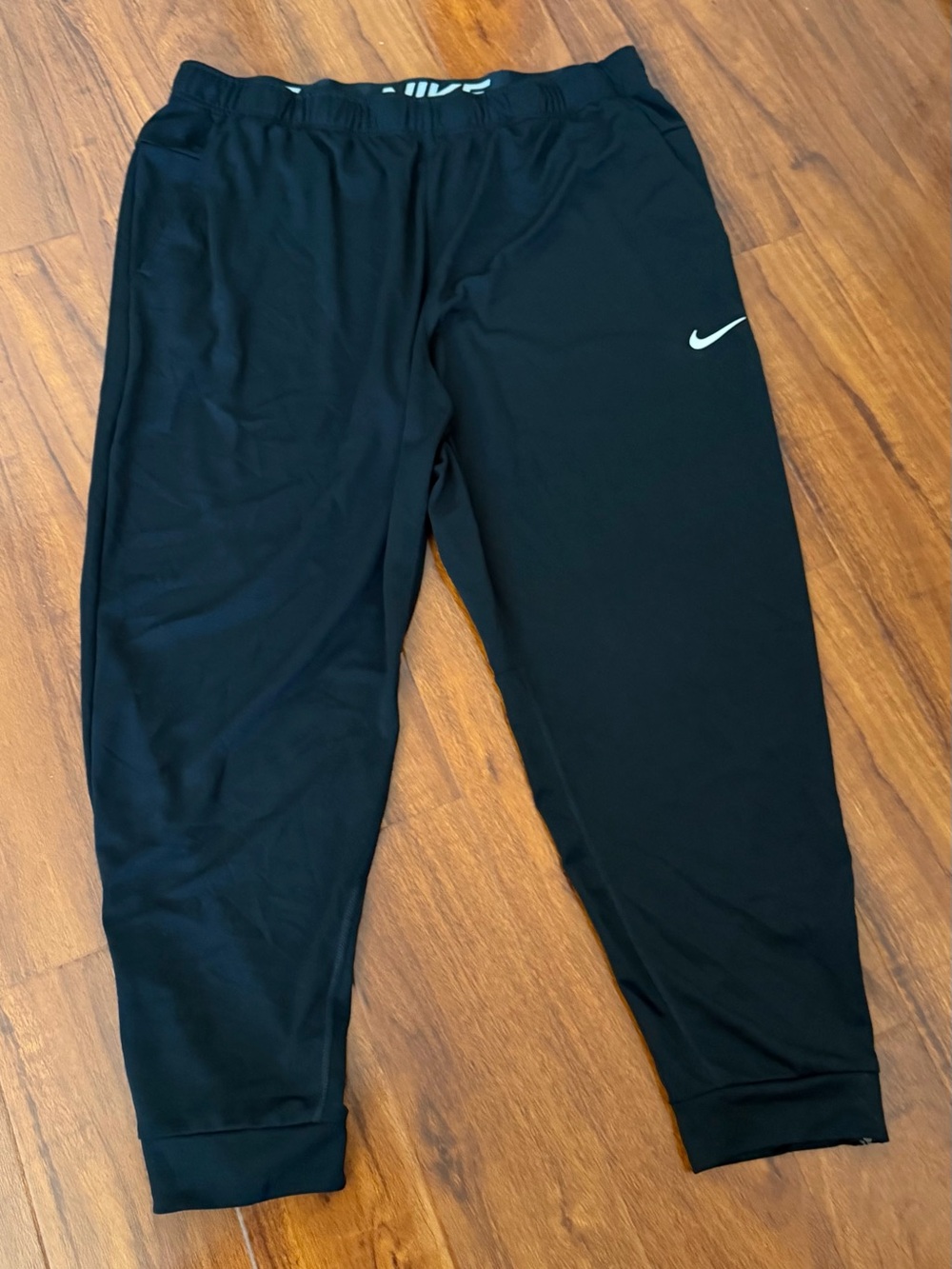 Nike Joggers XXL - Picture 2 of 8